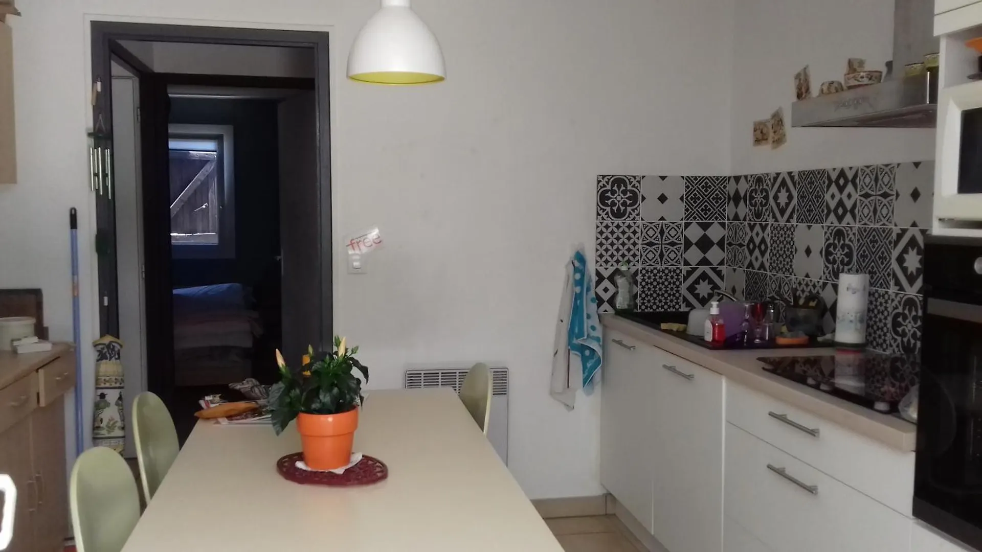 Bed and Breakfast Chez Mamine Castanet-Tolosan 0*,